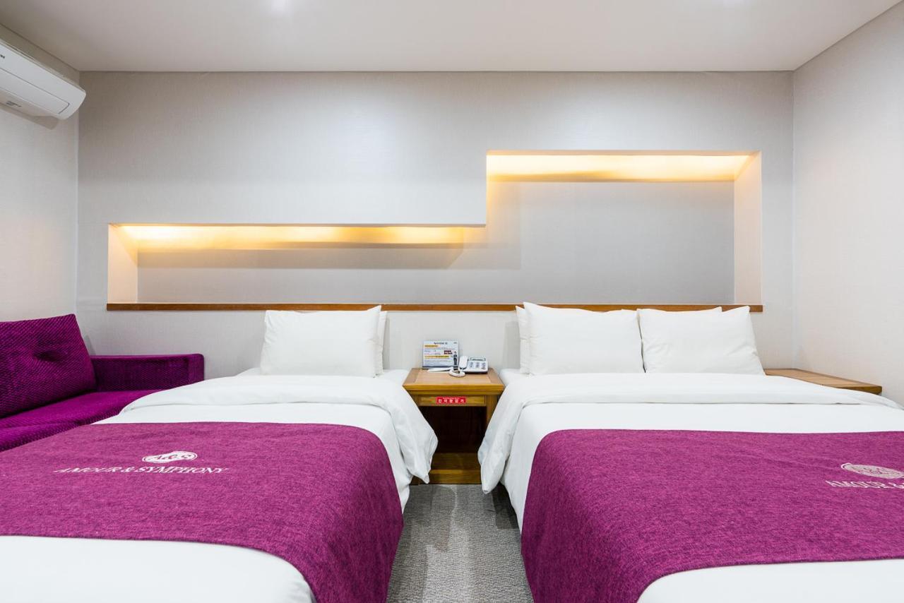 Amour Hotel Suwon Exterior photo